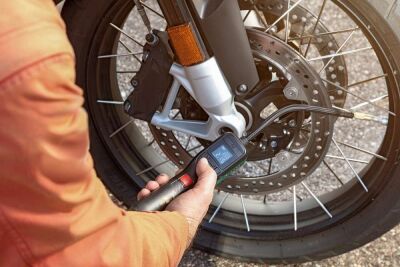 Bosch Bahçe EasyPump Akülü Basınçlı Hava Pompası - 0603947000 - 2