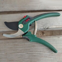Bosch Bağ Budama Makası - 06008B5000 - 3