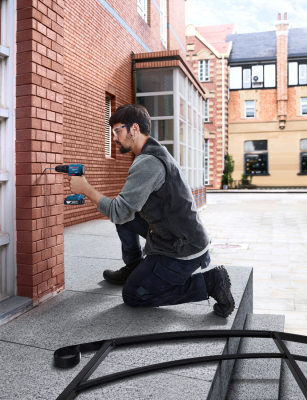 Bosch Professional GSB 185 LI Akülü Darbeli Delme Vidalama Mak.2 x 2.0 Ah; Case - 06019K3100 - 3