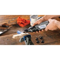 DREMEL® 8220-2/45 KIT SE - 2